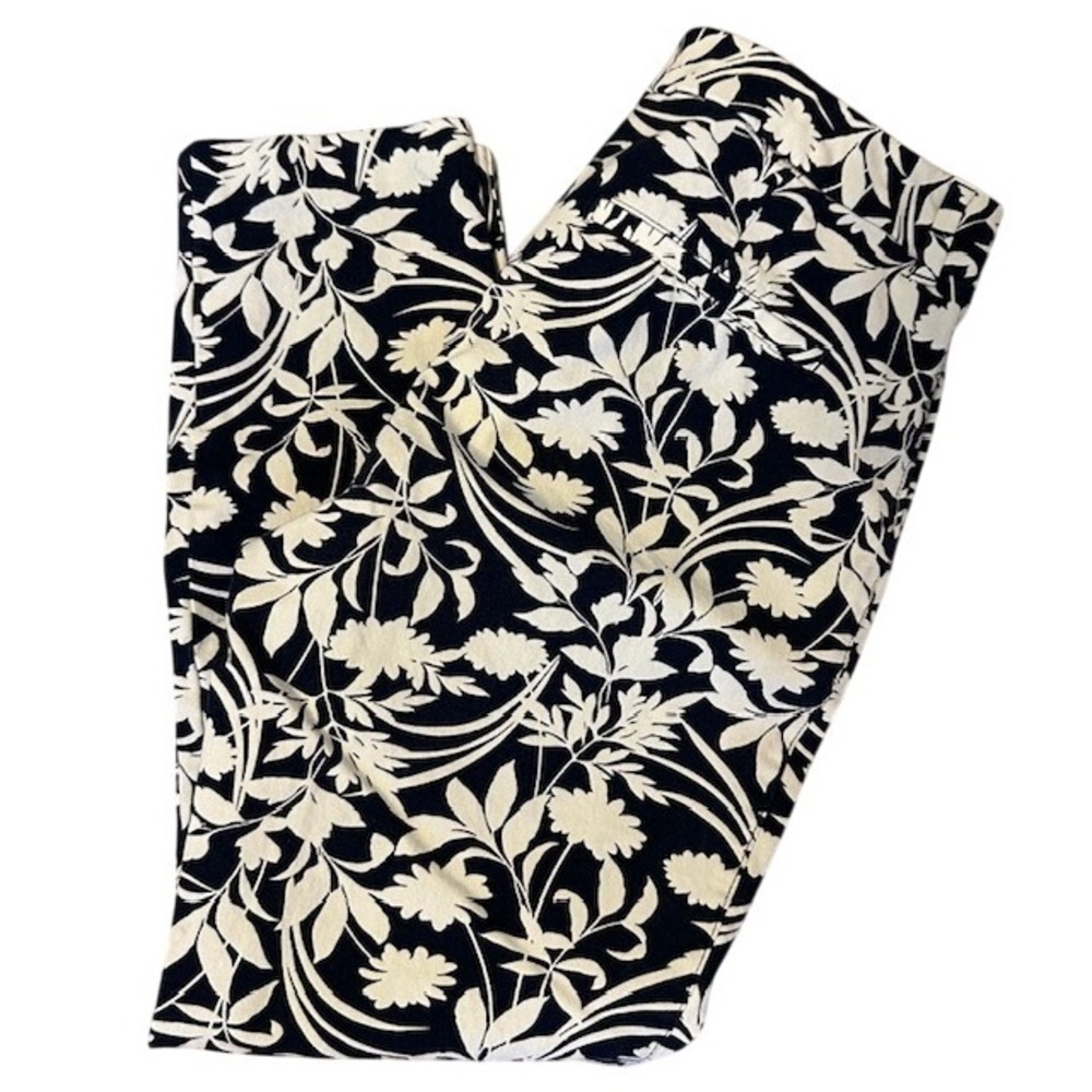 Old Navy Women's Navy Blue & White Floral Print Pixie Skinny High Rise Pants 6